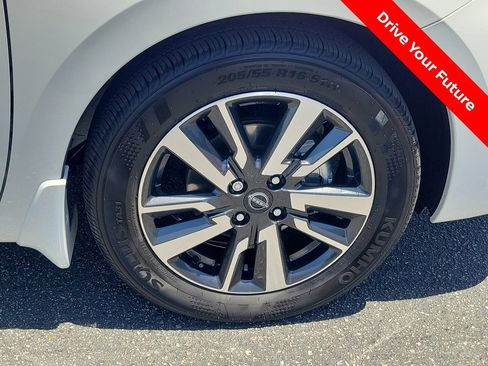 Certified 2025 Nissan Versa SV w/ Trunk Package FWD image 28
