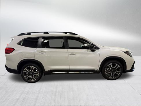 Used 2024 Subaru Ascent Limited AWD/4WD image 8