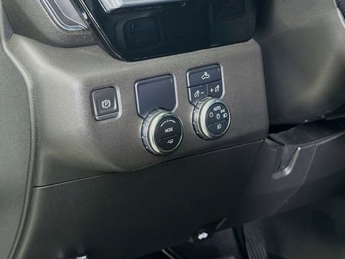 Used 2022 GMC Sierra 1500 Elevation RWD image 12