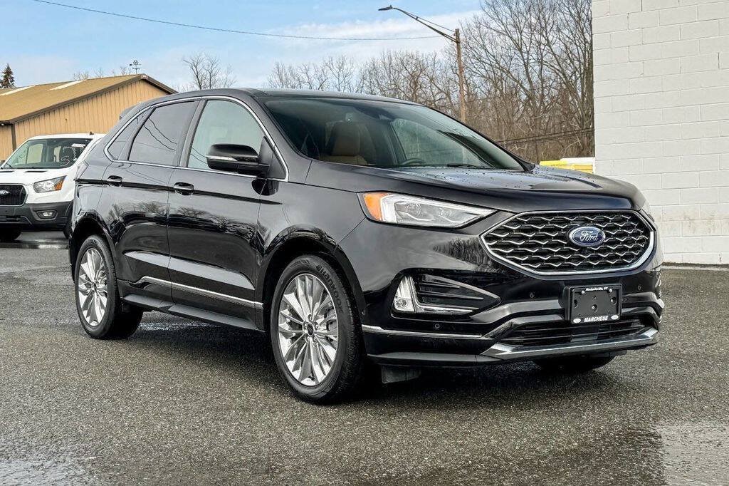 Used 2024 Ford Edge Titanium w/ Titanium Elite Package AWD/4WD image 1