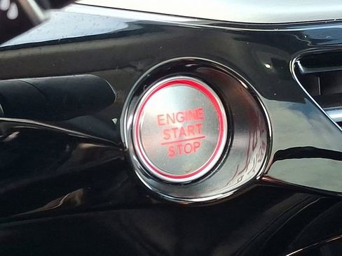 Certified 2025 Acura MDX Base image 25