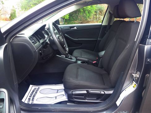 Used 2015 Volkswagen Jetta S FWD image 13