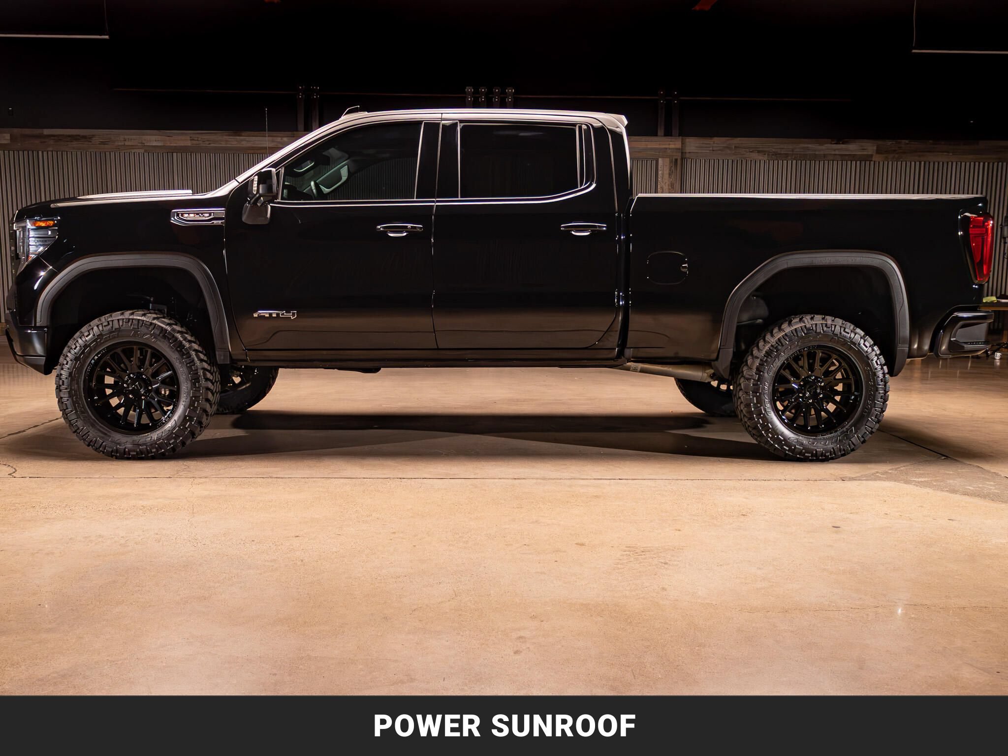 Used 2023 GMC Sierra 1500 AT4 w/ AT4 Preferred Package AWD/4WD image 6