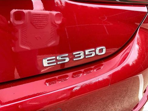 Certified 2021 Lexus ES 350 Ultra Luxury image 9