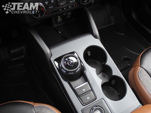 Used 2024 Ford Bronco Sport Outer Banks w/ Tech Package image 19