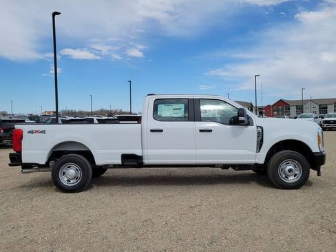 New 2026 Ford F250 XL image 2