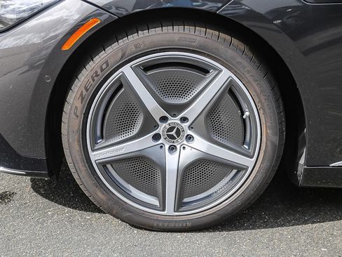 New 2024 Mercedes-Benz EQE 500 4MATIC Sedan image 7
