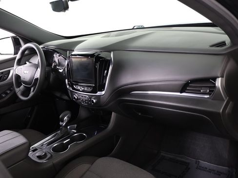 Used 2023 Chevrolet Traverse LT FWD image 30