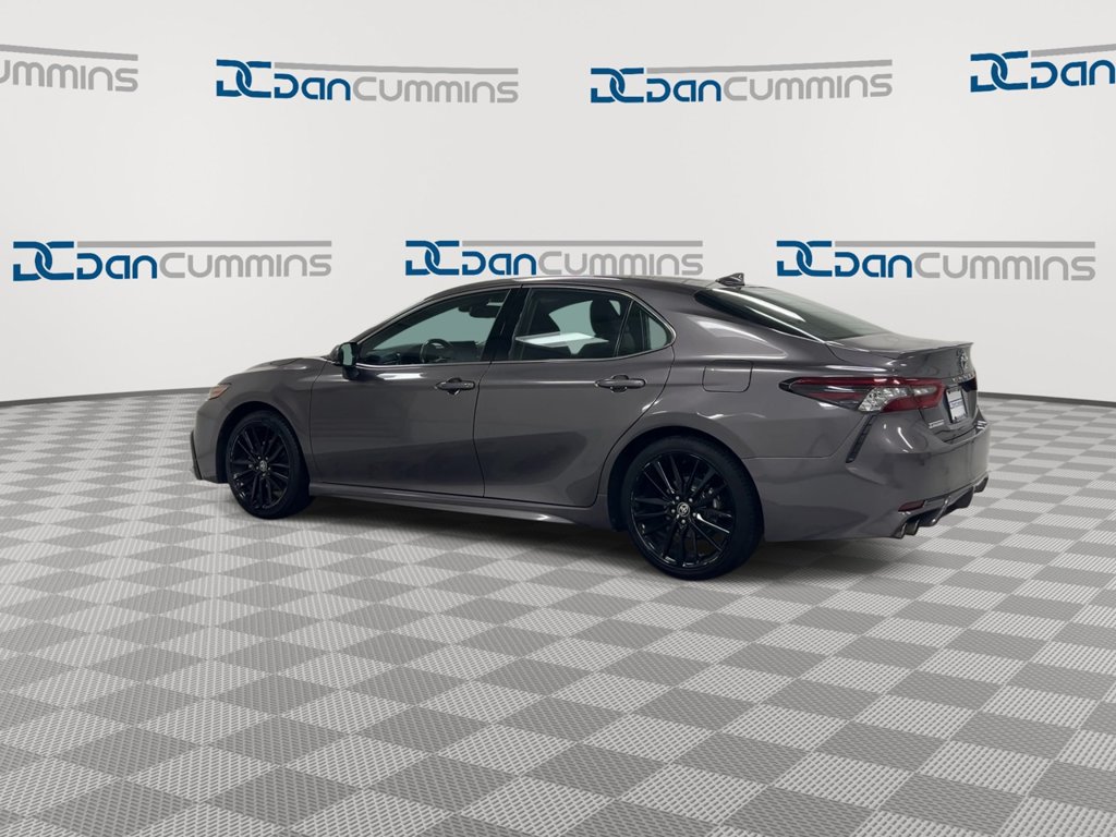 Used 2024 Toyota Camry XSE FWD image 6
