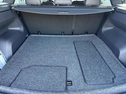 New 2026 Volkswagen Atlas Cross Sport SEL AWD/4WD image 6