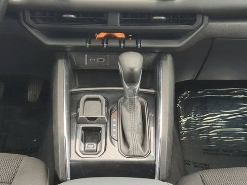 Used 2023 GMC Canyon Elevation w/ Convenience Package image 19