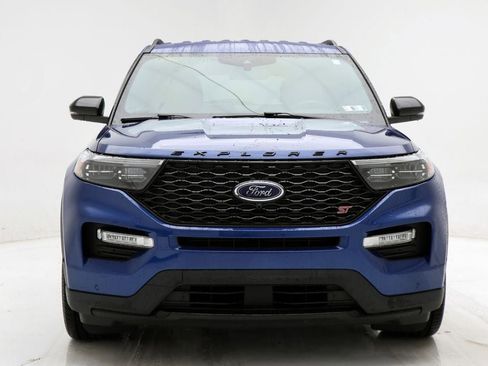 Used 2022 Ford Explorer ST w/ Equipment Group 401A image 5