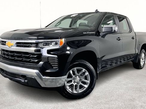 Used 2024 Chevrolet Silverado 1500 LT image 15