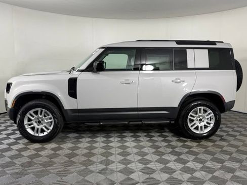 New 2026 Land Rover Defender 110 S AWD/4WD image 3