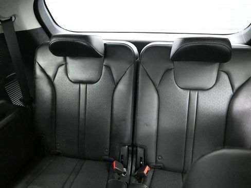 Certified 2023 Kia Sorento X-Line EX image 31