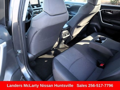 Used 2024 Toyota RAV4 XLE image 9