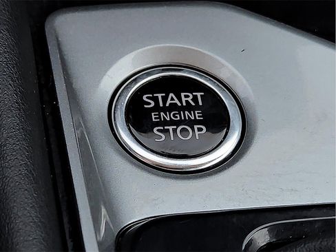 Used 2023 Nissan Altima 2.5 SV image 15