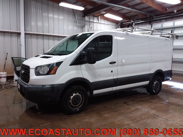 Used 2016 Ford Transit 250 130 Low Roof RWD image 4