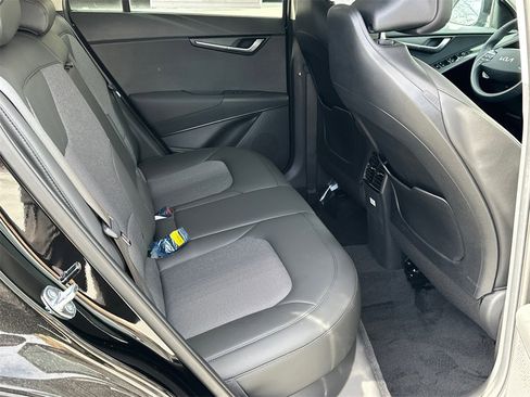 New 2025 Kia Niro EX image 14