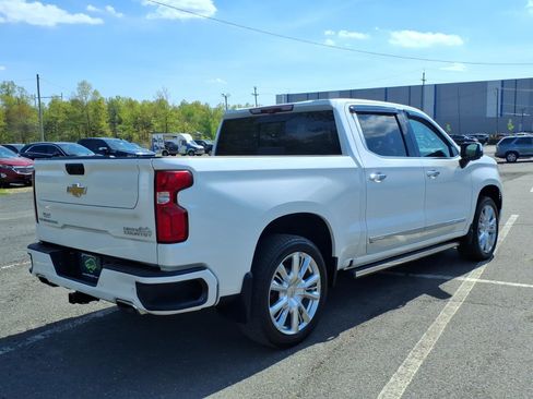 Certified 2023 Chevrolet Silverado 1500 High Country w/ High Country Premium Package AWD/4WD image 6
