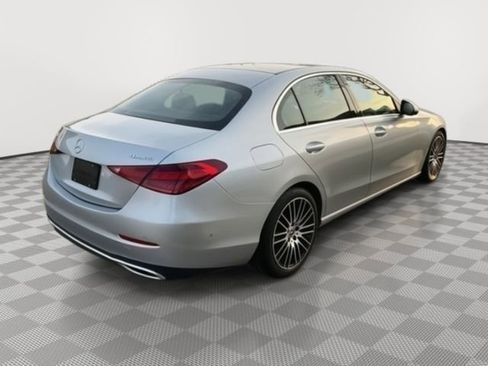Used 2022 Mercedes-Benz C 300 4MATIC Sedan image 5