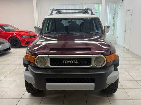 Used 2007 Toyota FJ Cruiser 4WD image 2