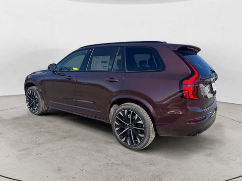 New 2026 Volvo XC90 T8 Ultra w/ Protection Package Premier AWD/4WD image 4