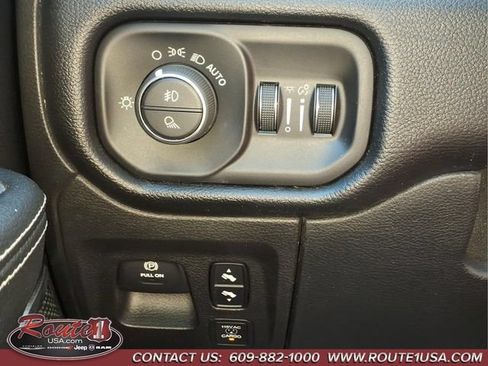 Used 2020 RAM 1500 Laramie AWD/4WD image 24