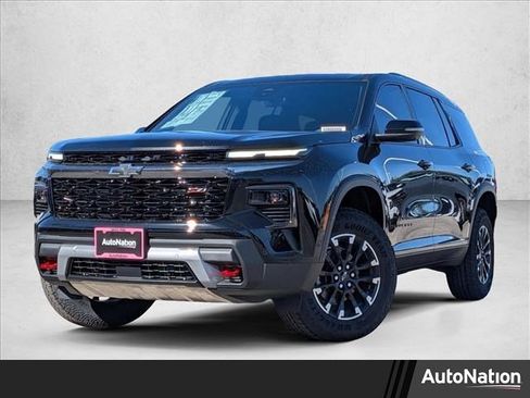 New 2026 Chevrolet Traverse Z71 w/ Enhanced Driving Package image 1