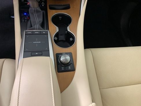 Used 2022 Lexus RX 350 AWD w/ Premium Package image 27
