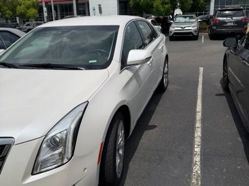 Used 2016 Cadillac XTS Luxury w/ Driver Awareness Package FWD image 2
