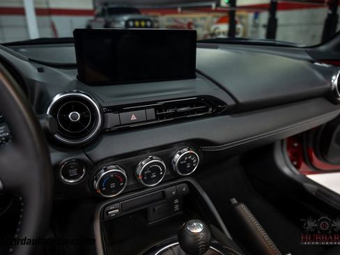 Used 2024 MAZDA MX-5 Miata RF Grand Touring image 23