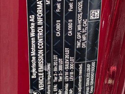 Used 2025 BMW X3 xDrive30i w/ Premium Package image 17