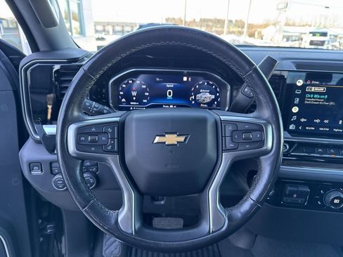 Certified 2022 Chevrolet Silverado 1500 LT image 8