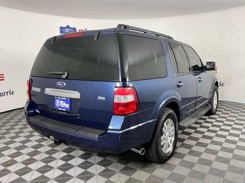 Used 2014 Ford Expedition XLT w/ Leather Seating Package image 3