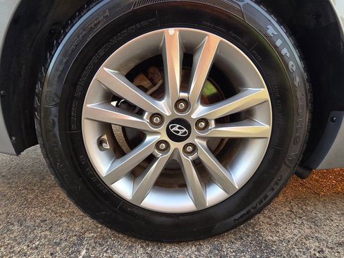 Used 2016 Hyundai Sonata SE image 44