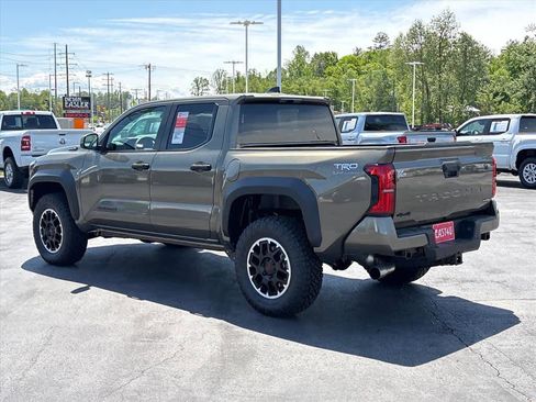 New 2026 Toyota Tacoma TRD Off-Road AWD/4WD image 26