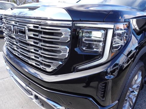 Used 2024 GMC Sierra 1500 Denali w/ Denali Reserve Package AWD/4WD image 77