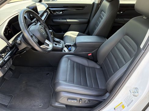 Used 2025 Honda CR-V EX-L image 19