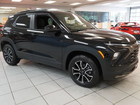 New 2026 Chevrolet TrailBlazer ACTIV w/ Convenience Package AWD/4WD image 14