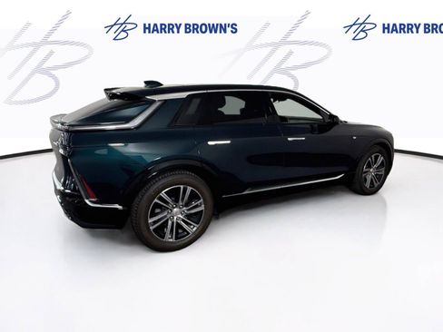 Used 2024 Cadillac Lyriq Luxury w/ LPO, Floor Liner Package AWD/4WD image 32