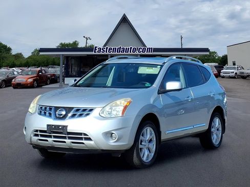 Used 2013 Nissan Rogue SL AWD/4WD image 1