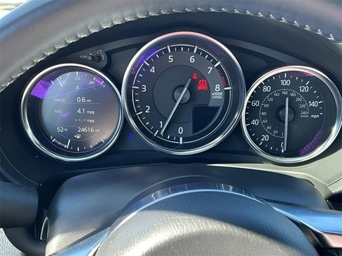 Used 2021 MAZDA MX-5 Miata RF Club image 22