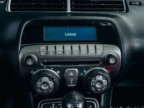 Used 2010 Chevrolet Camaro SS w/ LPO, Ground Effects Package RWD image 15