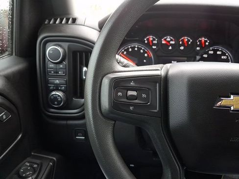 Used 2022 Chevrolet Silverado 1500 Custom image 20
