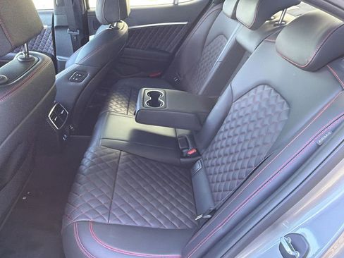 Used 2025 Genesis G70 3.3T Advanced w/ Sport Prestige Package image 25