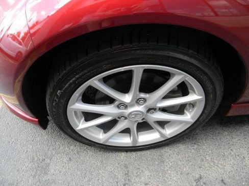Used 2010 MAZDA MX-5 Miata Grand Touring w/ Premium Pkg RWD image 26
