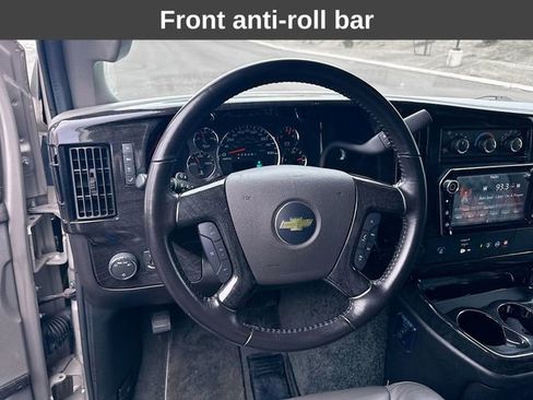 Used 2022 Chevrolet Express 2500 w/ Enhanced Convenience Package image 25