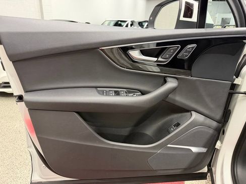 Used 2017 Audi Q7 2.0T Premium Plus AWD/4WD image 16
