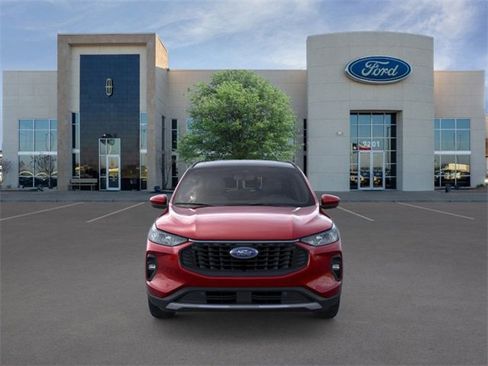 New 2026 Ford Escape SE w/ Class II Trailer Tow Package image 6